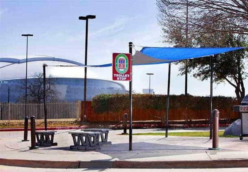 Courtyard By Marriott Dallas Arlington Entertainment District Extérieur photo